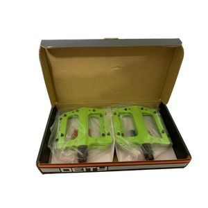BRAND NEW Deity Compound 9/16 Bicycle Pedals Green